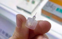 全球最细胰岛素注射针头，比你的头发更细！